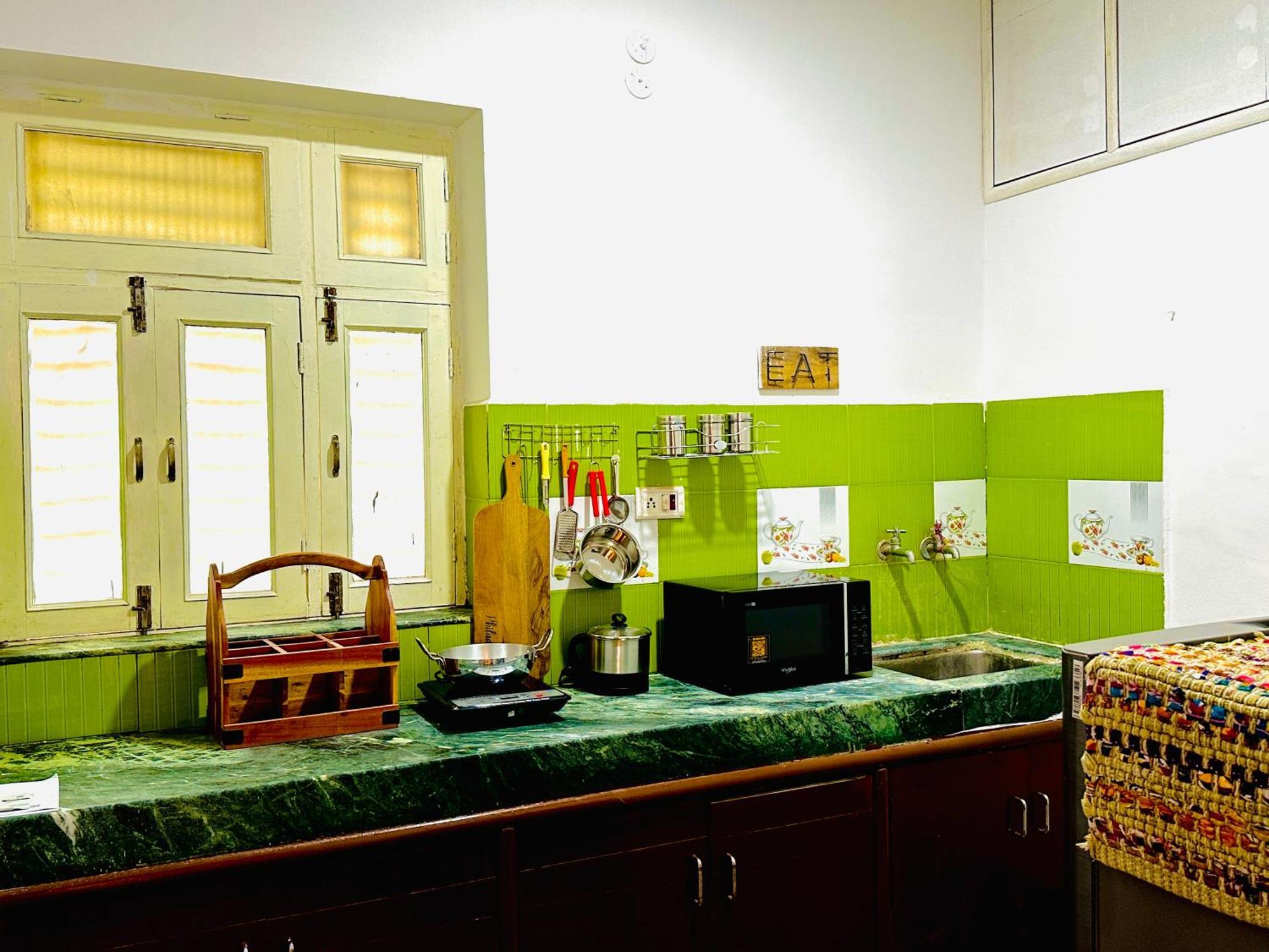 Anandmai Ghar - A Homestay In Gwalior Εξωτερικό φωτογραφία