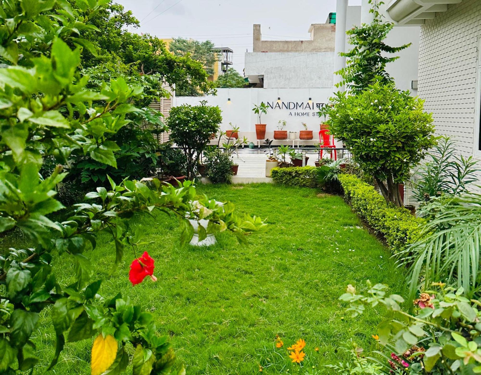 Anandmai Ghar - A Homestay In Gwalior Εξωτερικό φωτογραφία
